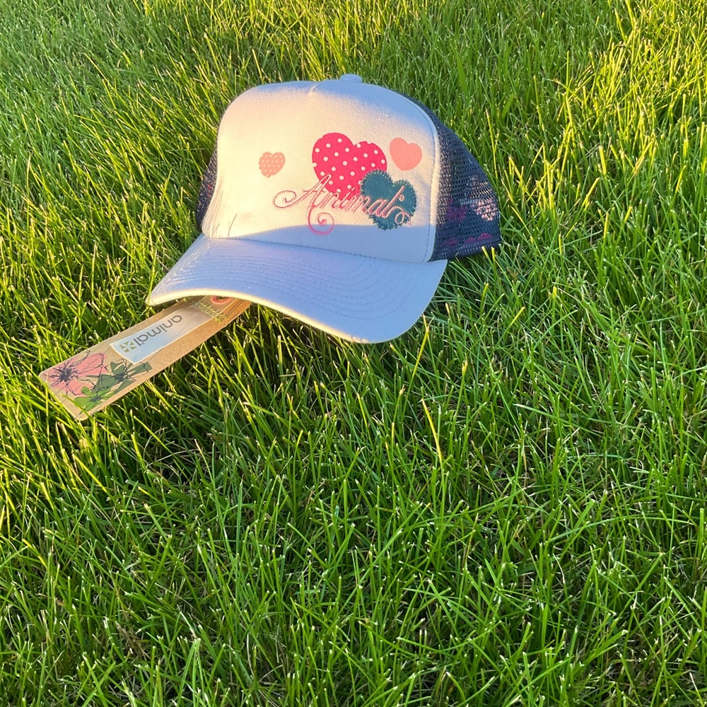 Colourful white hat